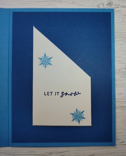 Inside flap with gift card slot and snowflakes